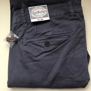 Men’s chino pants